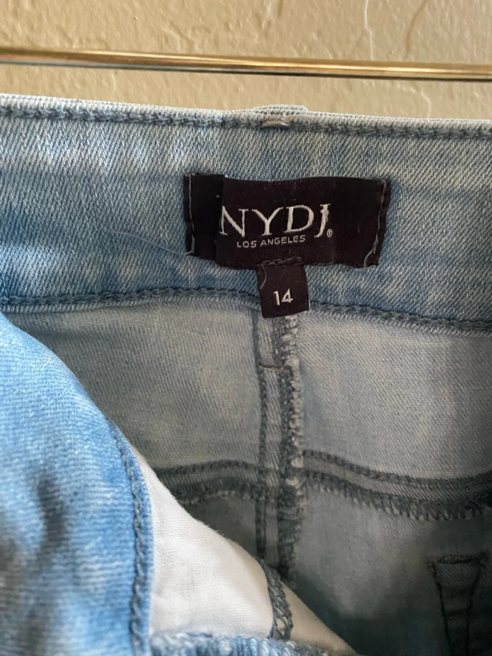 NYDJ Light Blue Cropped Jeans with Embroidered Ankles - Picture 2 of 14